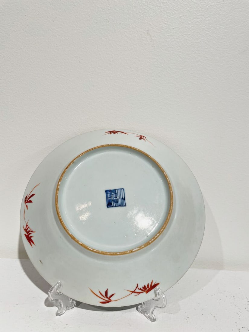 SIX POLYCHROME VESSELS Qianlong, Jiaqing, and pictorial marks, 19th century (6) - 4