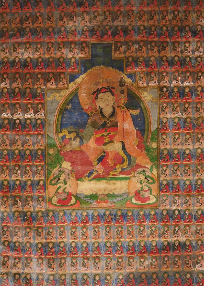 A THANGKA OF PADMASAMBHAVA 18th/19th century - 3