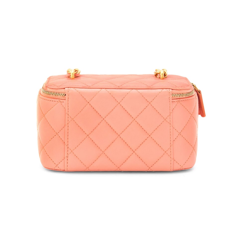 Chanel: a Pink Leather Vanity Case Cruise 2023, Runway Look 40 (includes microchip and dust bag) - 2