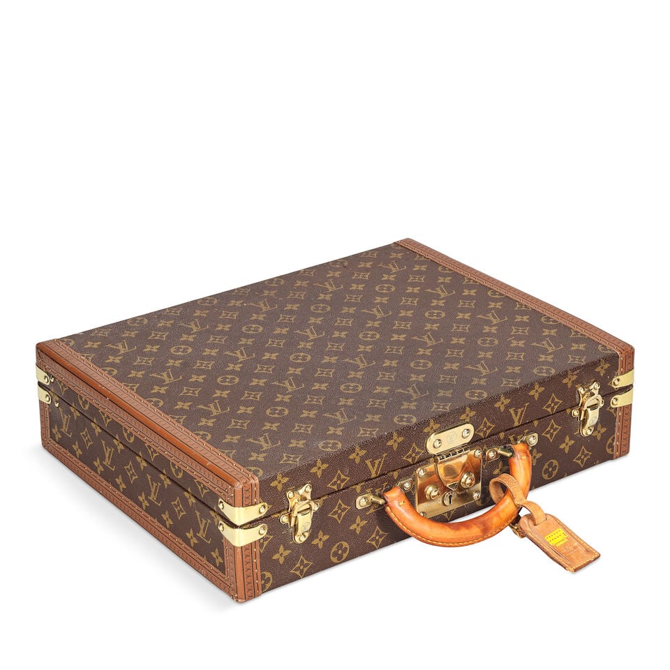 Louis Vuitton: a Monogram President 45 Case (includes luggage tag) (1 of 3)