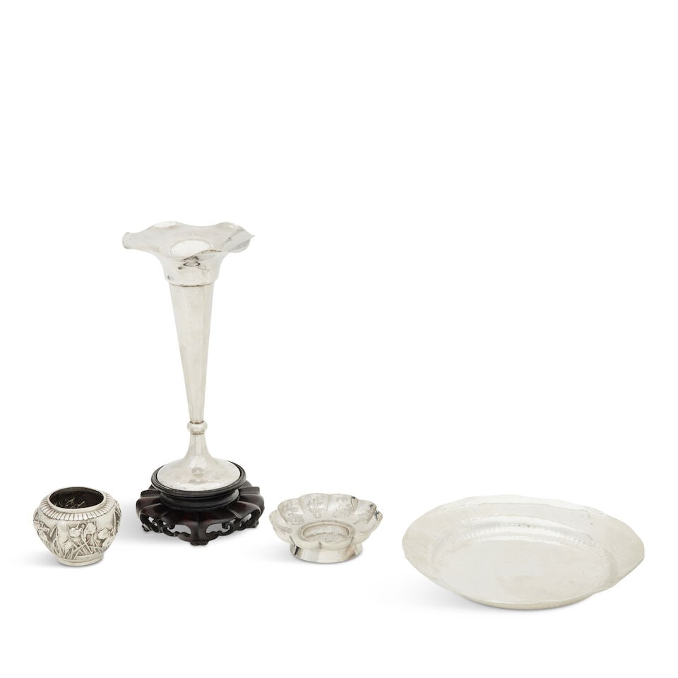 A Chinese export silver flute vase by Ze Wo of Shanghai, circa 1900 (4) (1 of 1)
