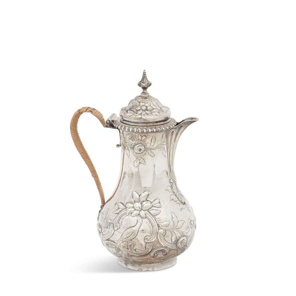 A George III silver coffee pot John Lawford and William Vincent, London, 1764 (1 of 1)