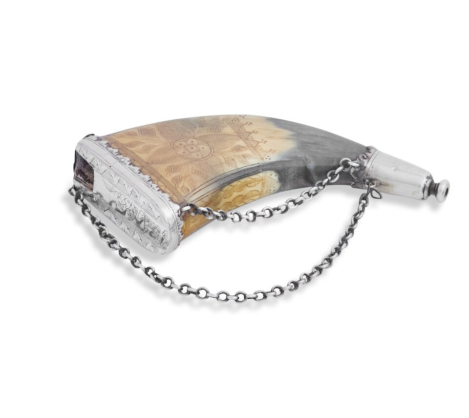 An early 18th century Scottish silver mounted horn snuffmull stamped with maker's mark JB twice,... - 2