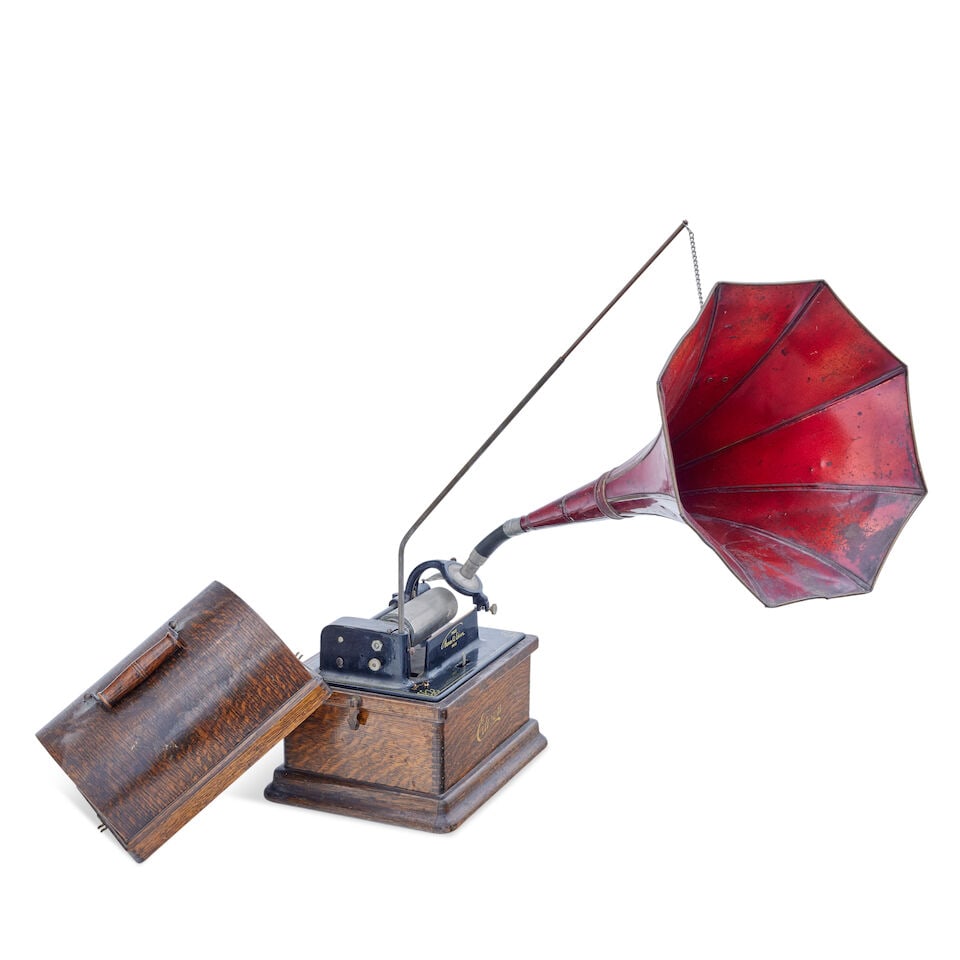 An Edison Fireside phonograph, Model A, (1 of 2)