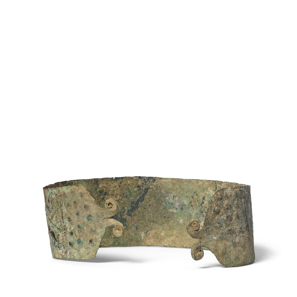 Three Luristan bronze weapons and a Luristan bronze belt 5 - 3