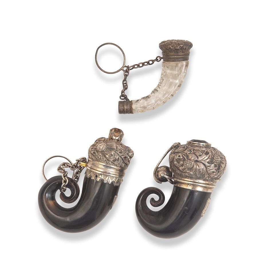 Two silver and citrine mounted horn vinaigrettes unmarked, mid 19th century (3) (1 of 3)