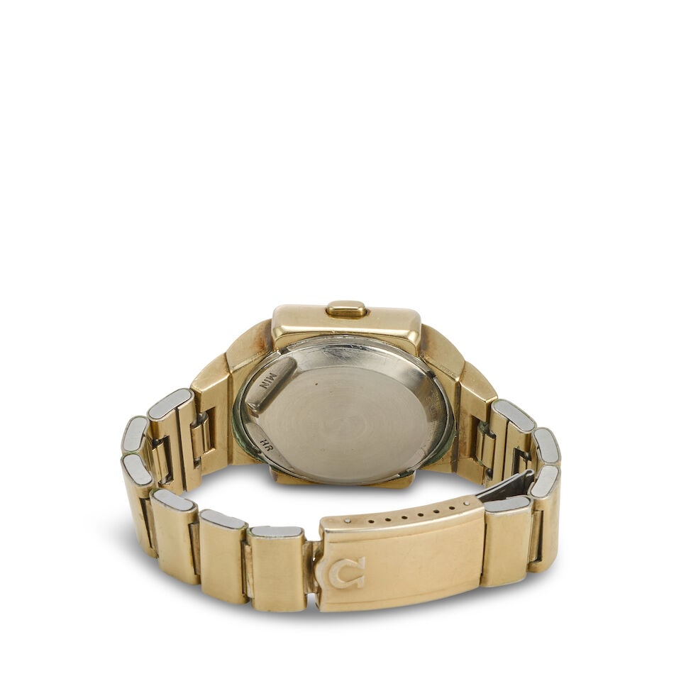 Omega. A gold plated quartz electronic bracelet watch Time Computer, Circa 1970 - 3