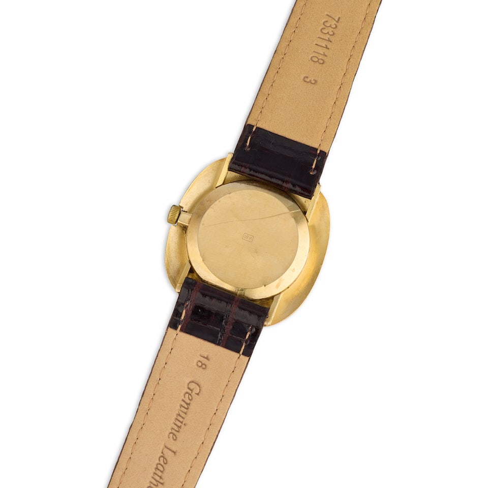 Sarcar. An 18K gold manual wind wristwatch Circa 1970 - 3