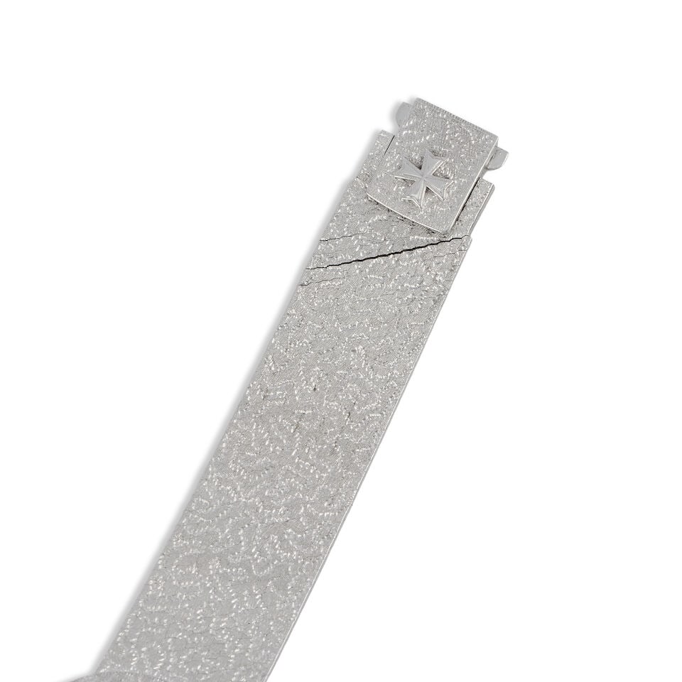 Vacheron Constantin. A lady's 18K white gold manual wind bracelet watch Ref: 6898, Circa 1970 - 2