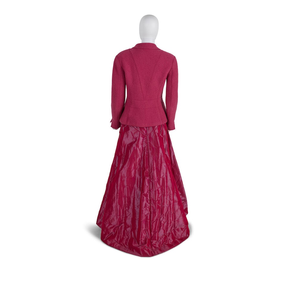 CHANEL: PINK WOOL JACKET AND QUILTED SKIRT ENSEMBLE Fall 1999 - 4