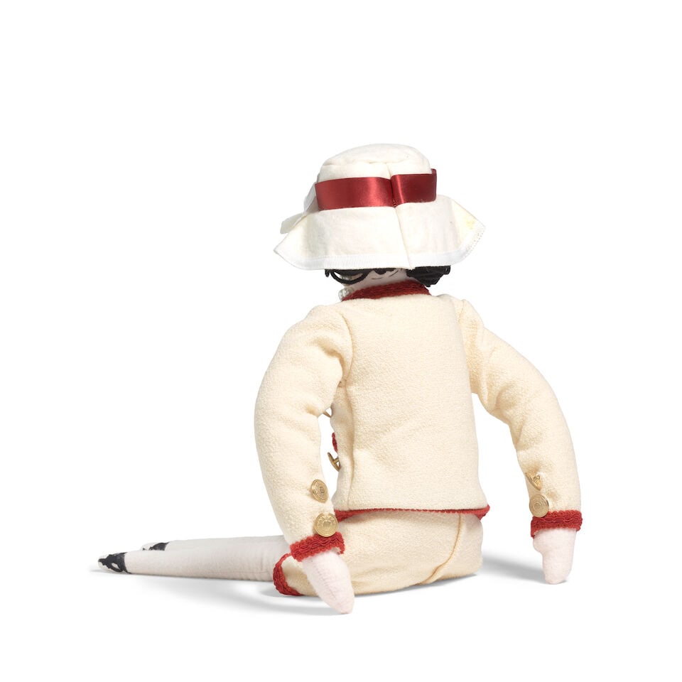 CHANEL: LA PETITE COCO DOLL 2010 - 4