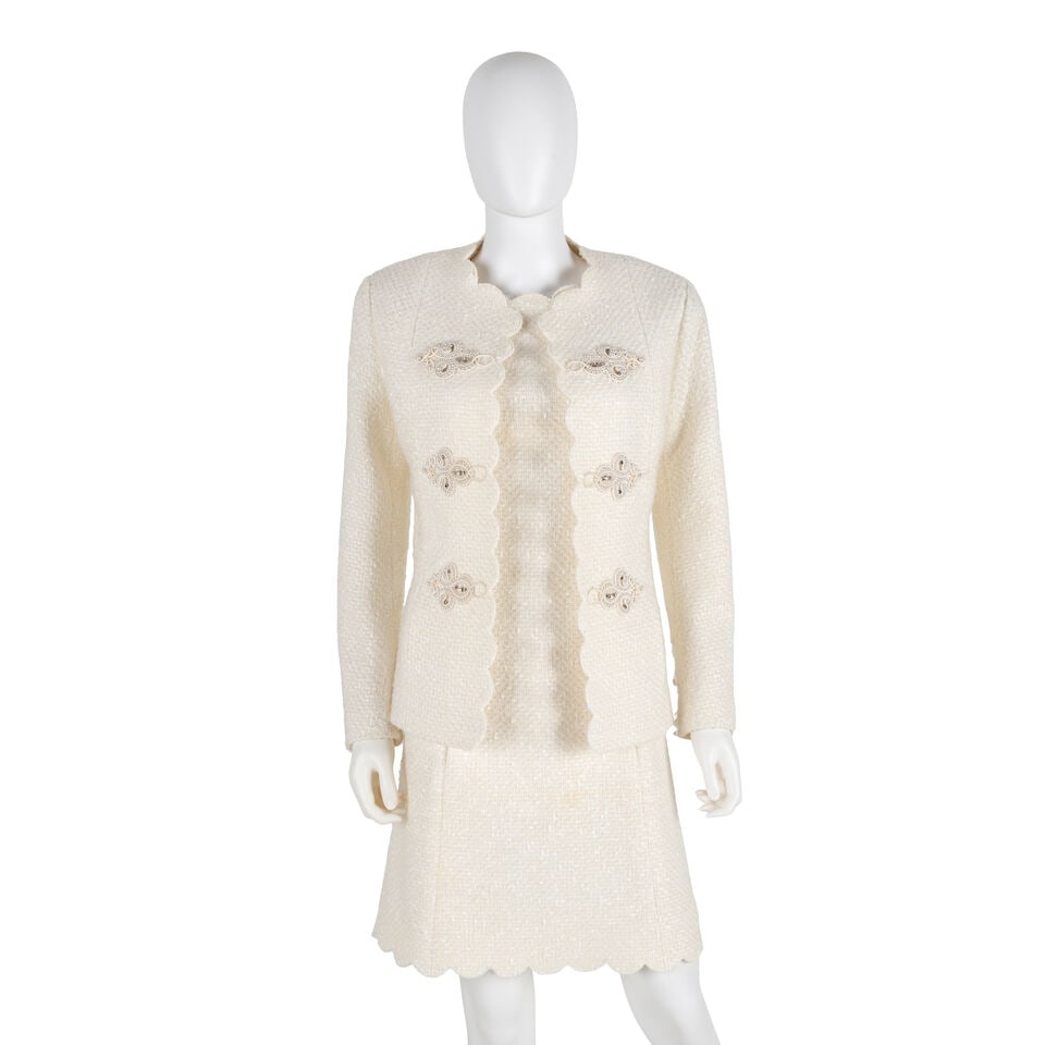 CHANEL: CREAM DRESS AND JACKET ENSEMBLE Fall 2020 | Look 58: CHANEL: CREAM DRESS AND JACKET ENSEMBLE Fall 2020 | Look 58 • Cream Tweed Exterior • Appliqué Embellishments on Front of Coat and Shoulder of Dress • Jacket No Closure | Dress Z