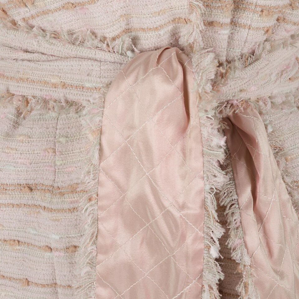CHANEL: PINK TWEED COAT Spring/Summer 2004 - 2