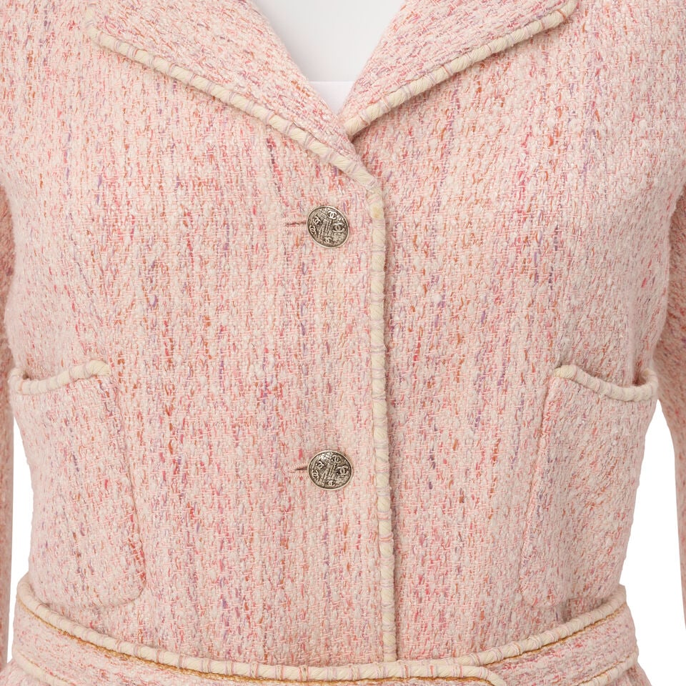 CHANEL: PINK TWEED BELTED JACKET Cruise 2005 - 3
