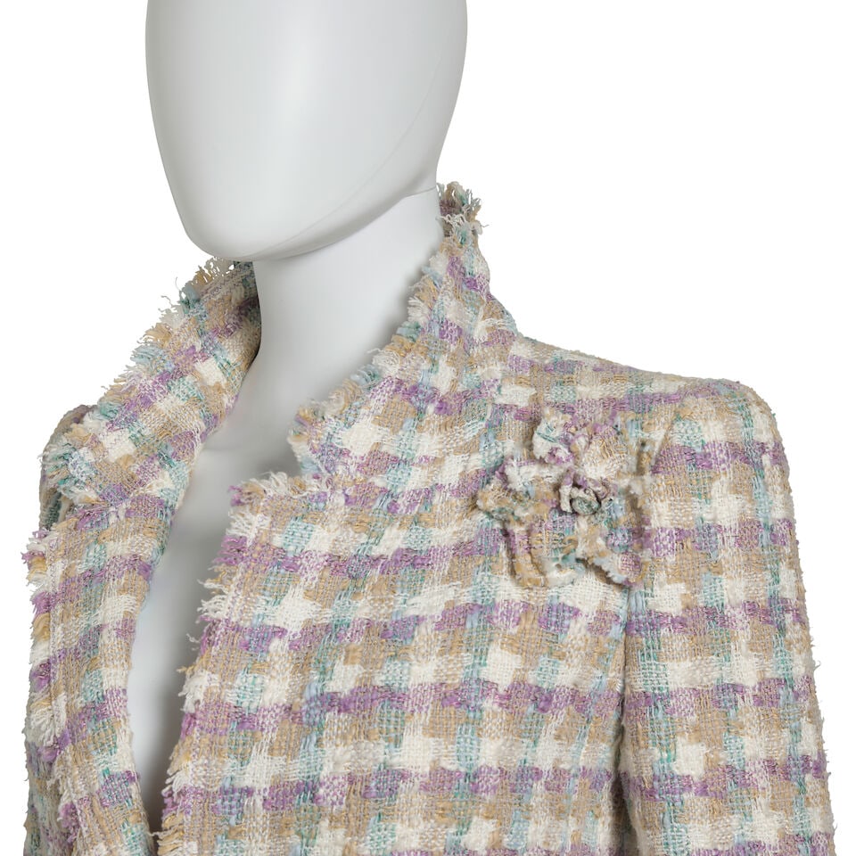 CHANEL: MULTICOLOR TWEED JACKET Spring 2005 - 2