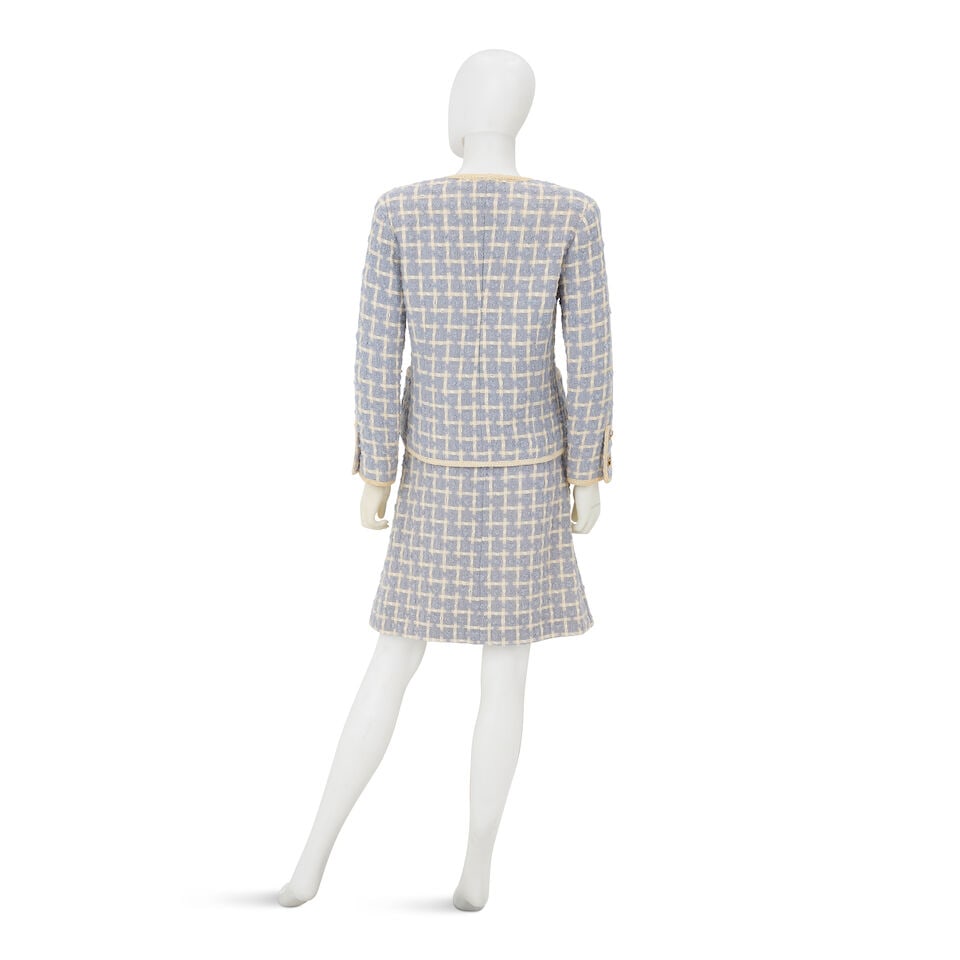 CHANEL: BLUE AND WHITE WINDOWPANE TWEED SKIRT SUIT ENSEMBLE 1980'S - 2