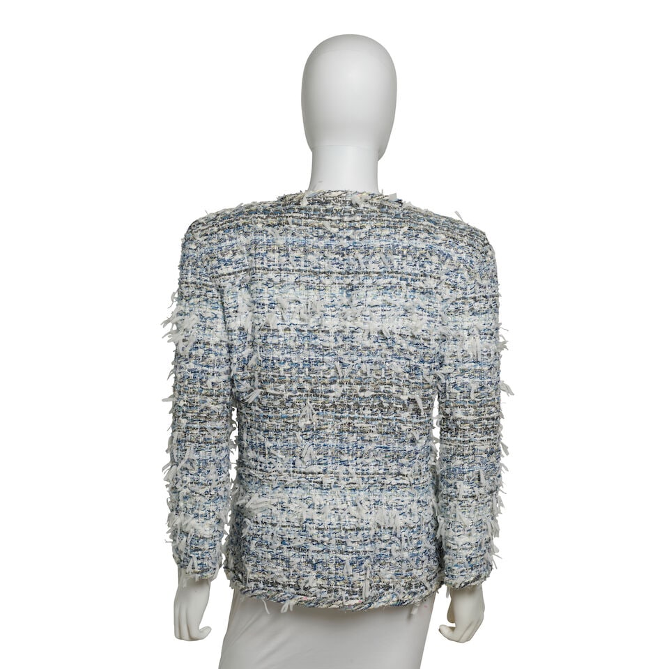 CHANEL: BLUE & WHITE FANTASY TWEED JACKET Spring 2018 - 3