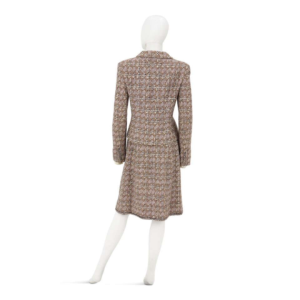 CHANEL: BROWN AND PINK TWEED ZIP SKIRT SUIT ENSEMBLE Spring 2003 - 2