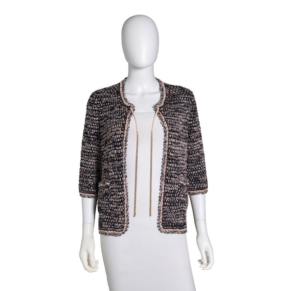 CHANEL: BLUE KNIT CHAIN CLOSURE CARDIGAN Spring 2011 (1 of 3)