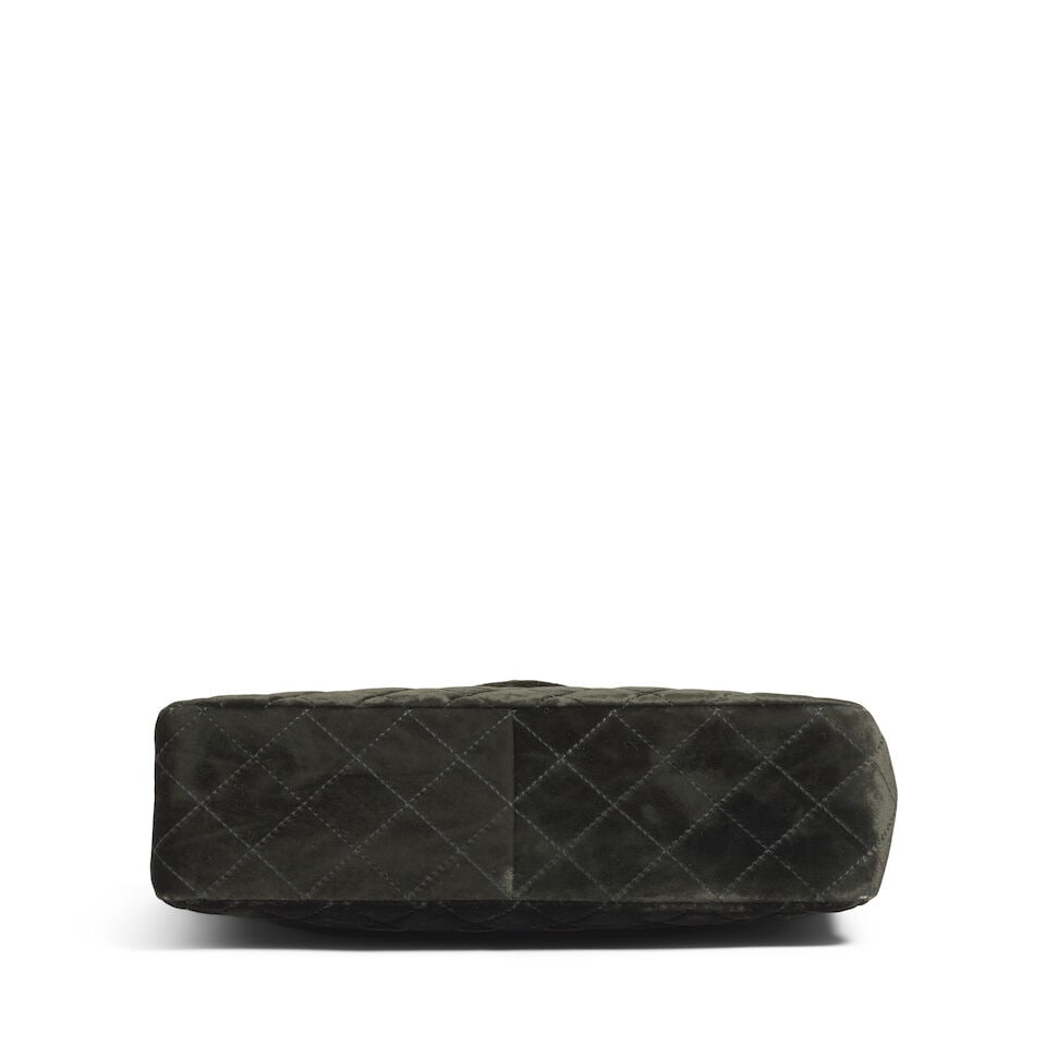 CHANEL: GREEN QUILTED VELVET FLAP BAG 1997-1999 - 2