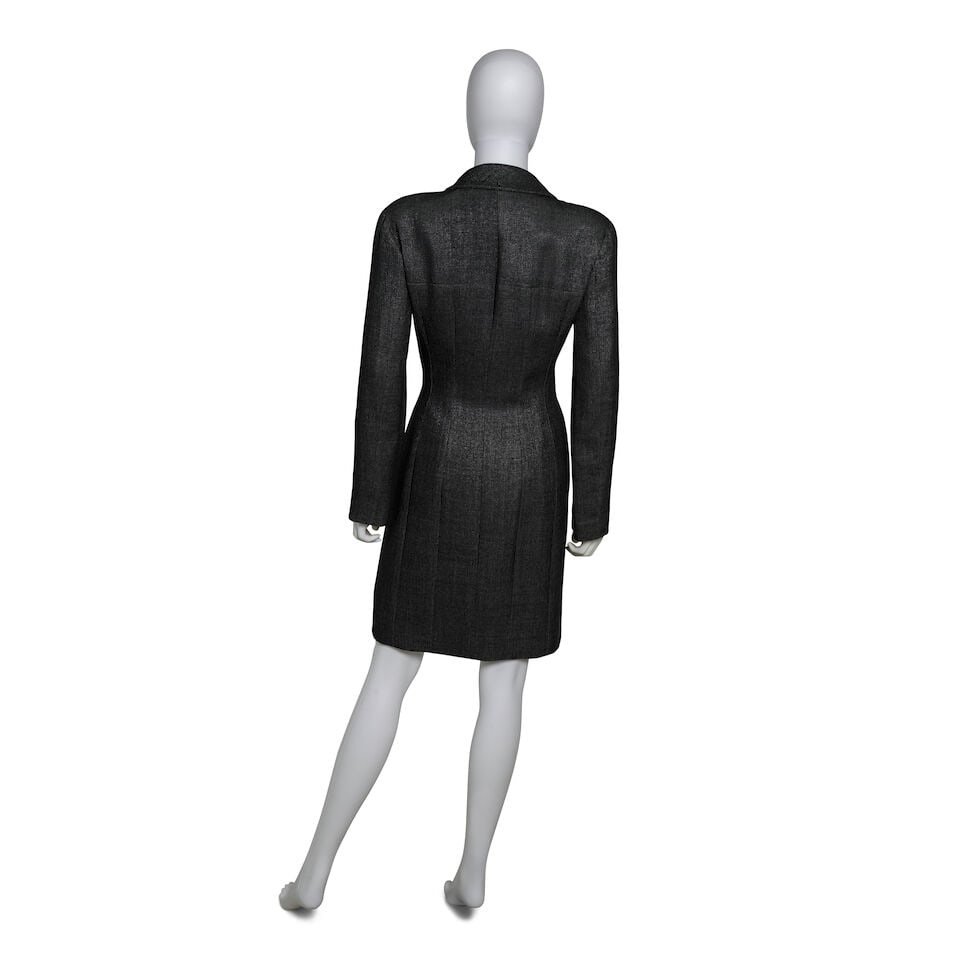 CHANEL: GREY WOOL COAT Fall 1999 | Look 29 - 3