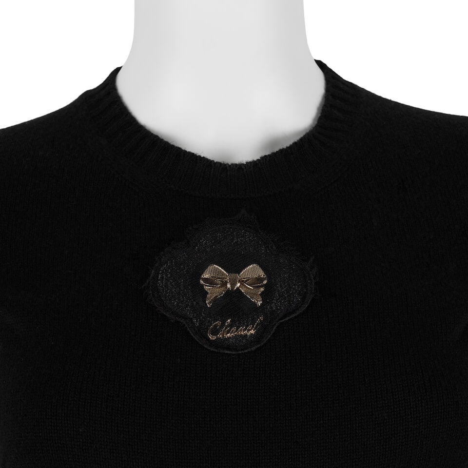 CHANEL: BLACK KNIT DRESS Fall 2009 - 2
