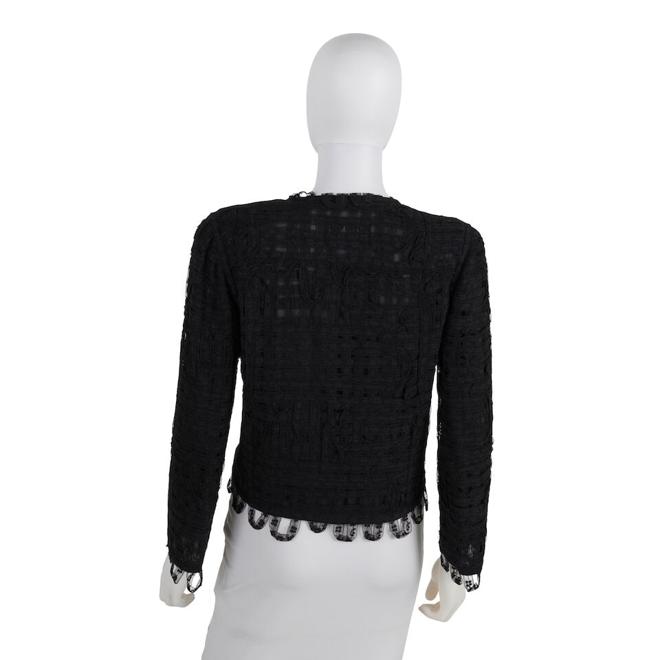 CHANEL: BLACK LACE CROPPED JACKET 2000 Transition Collection - 3