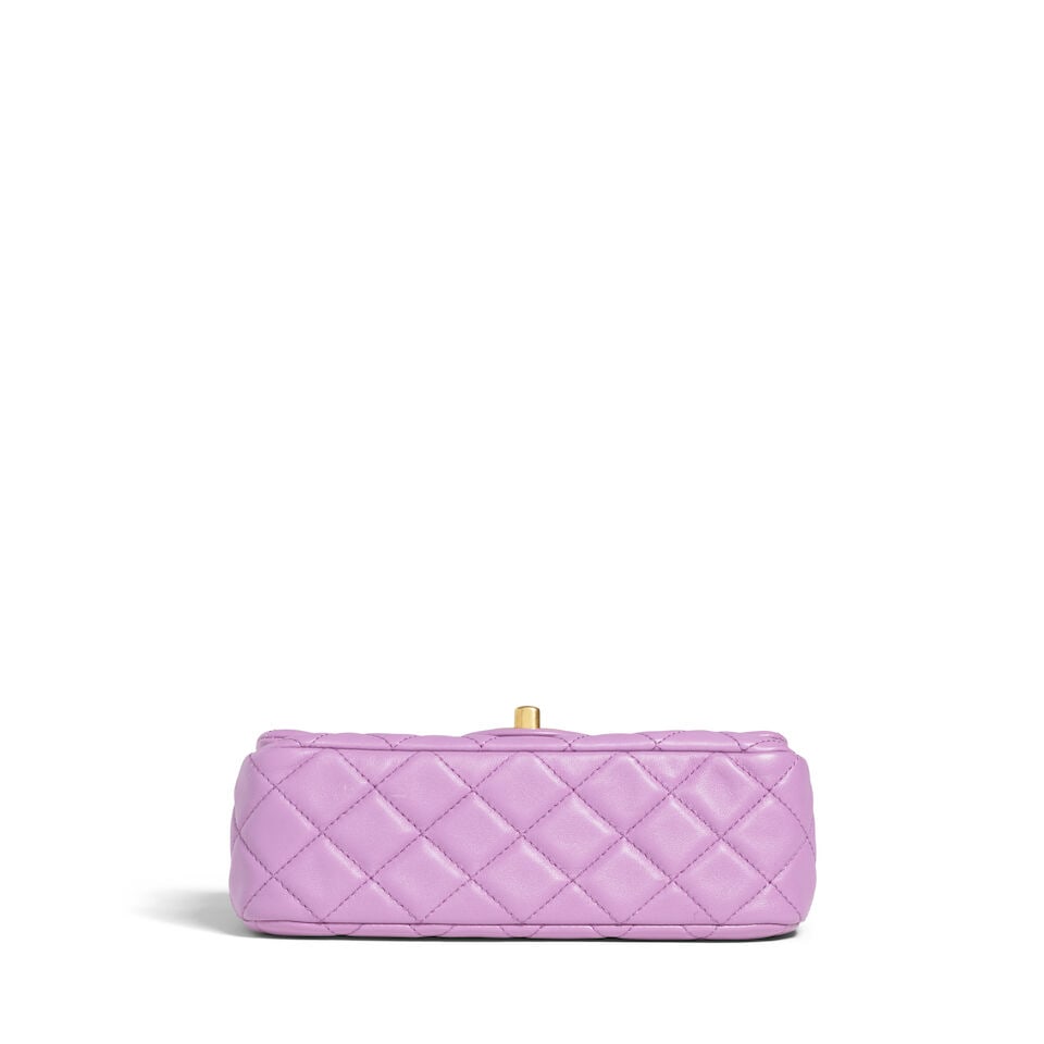 CHANEL: PURPLE LAMBSKIN MINI RECTANGLE PEARL CRUSH FLAP BAG 2022 - 3