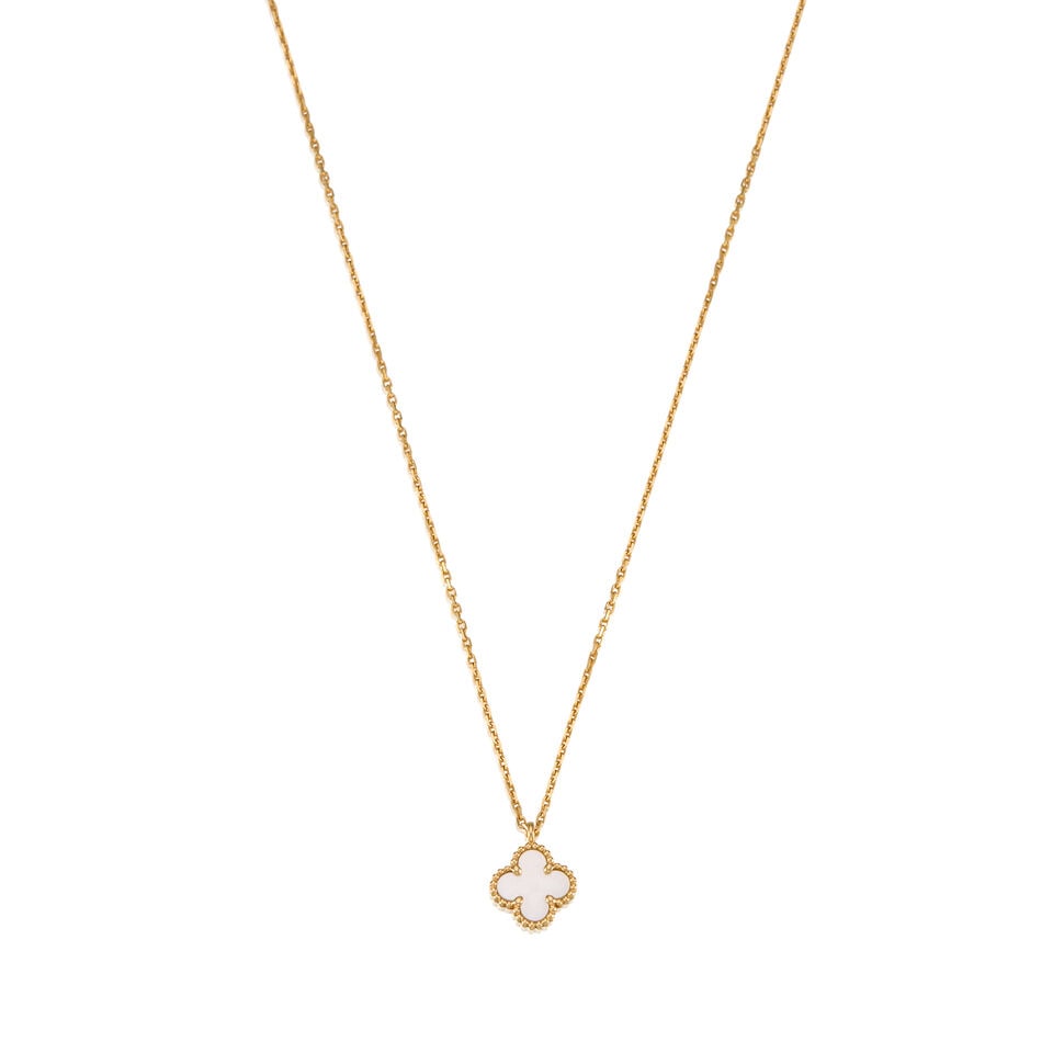 VAN CLEEF & ARPELS: A 18K YELLOW GOLD AND MOTHER OF PEARL ALHAMBRA NECKLACE - 2