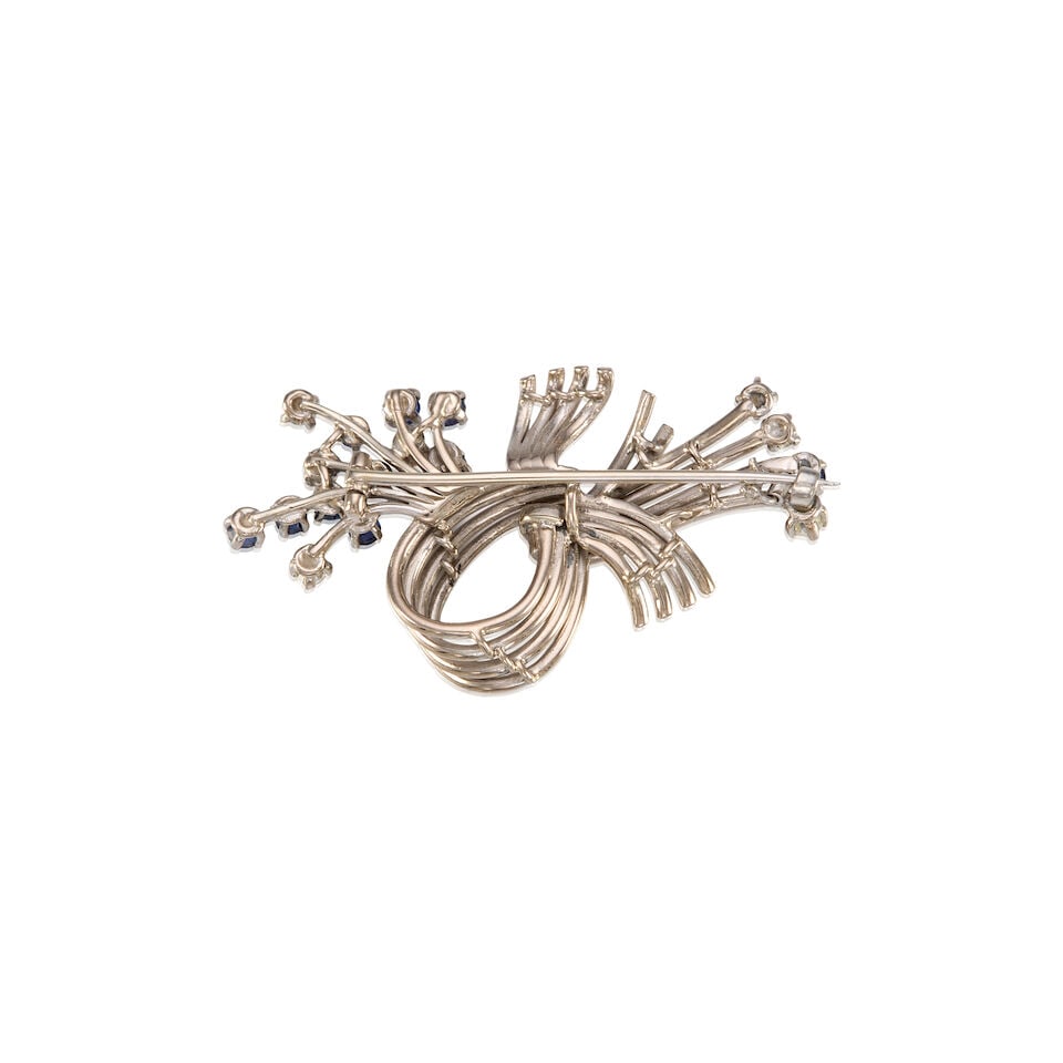 SAPPHIRE AND DIAMOND BROOCH - 2
