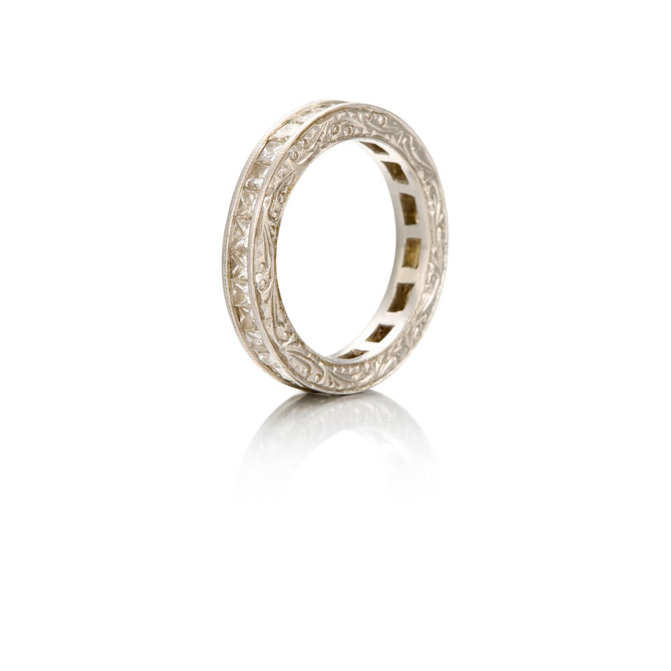 PLATINUM AND DIAMOND RING - 2