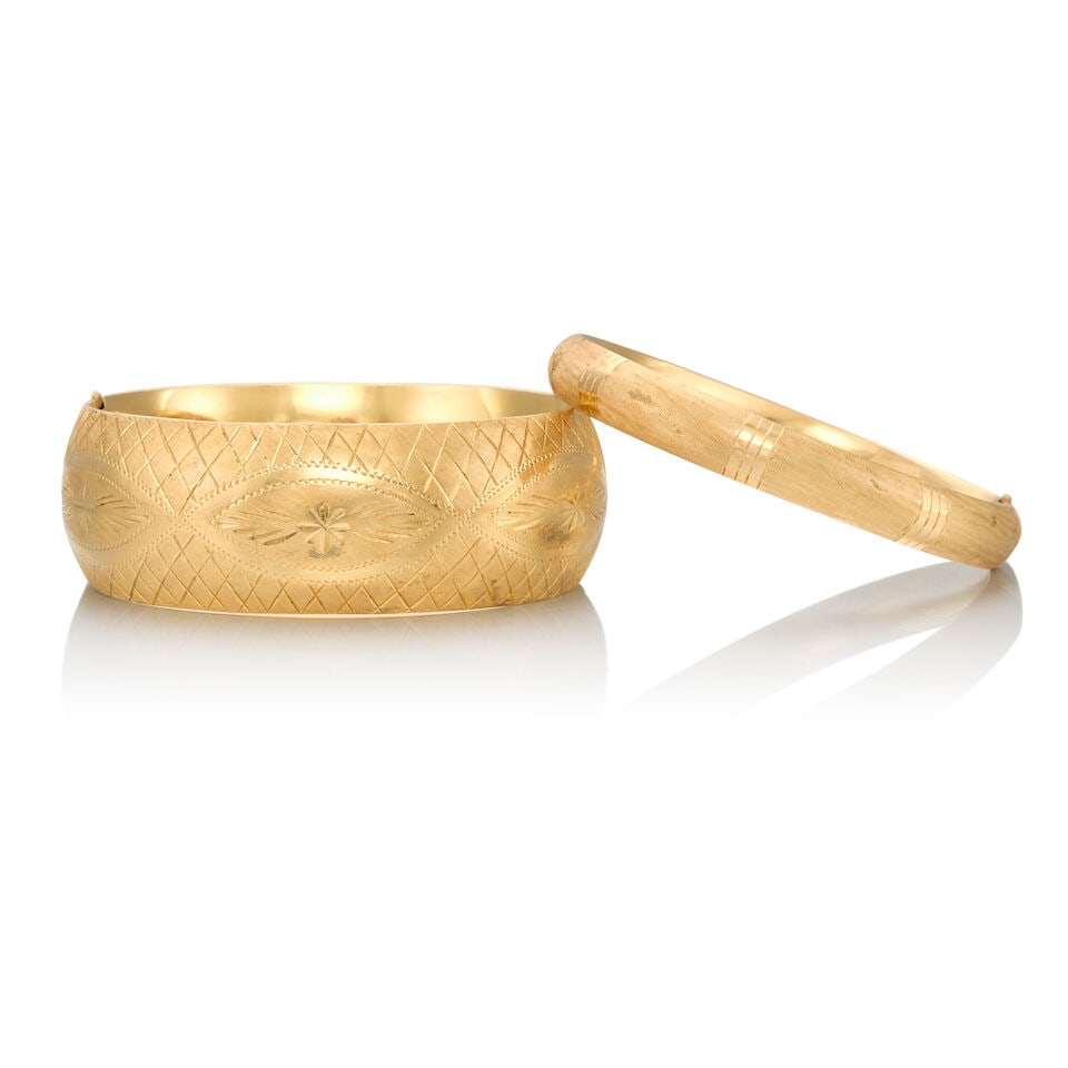 TWO 14K YELLOW GOLD BANGLES - 2