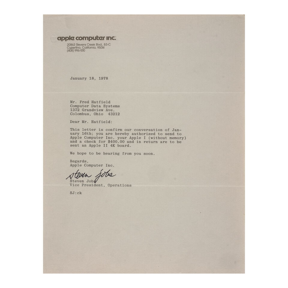 THE 'HATFIELD' APPLE-1 COMPUTER SIGNED BY STEVE WOZNIAK WITH A LETTER SIGNED BY STEVE JOBS, BEAU... - 2