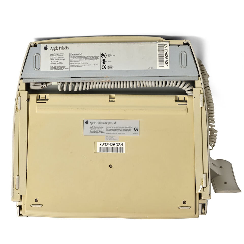 RARE APPLE PALADIN 'ALL-IN-ONE' COMPUTER PROTOTYPE. Apple Paladin 'all-in-one' computer, fax mac... - 3
