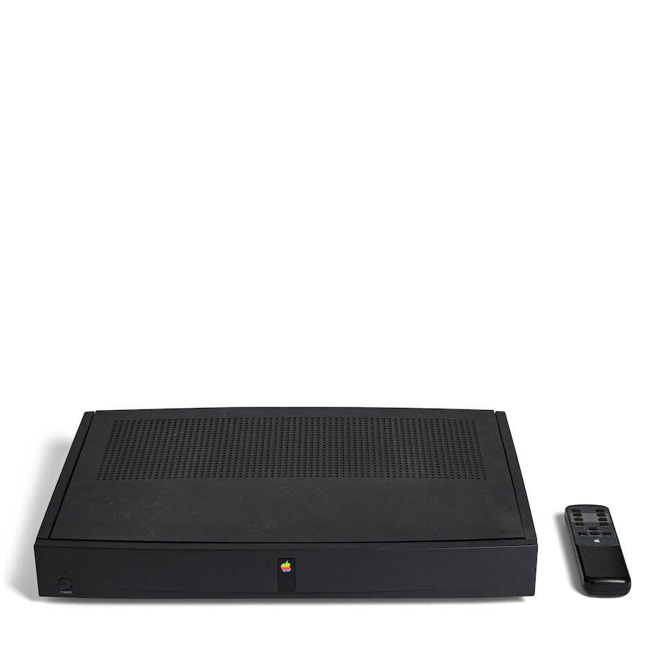 A PROTOTYPE APPLE INTERACTIVE TELEVISION BOX WITH REMOTE. A Prototype Apple Interactive Televis...: A PROTOTYPE APPLE INTERACTIVE TELEVISION BOX WITH REMOTE. A Prototype Apple Interactive Television Box with Remote. Apple Computer Inc.: [Cupertino, CA], ca. 1994. Television box 280 x 395 x 60 mm (11