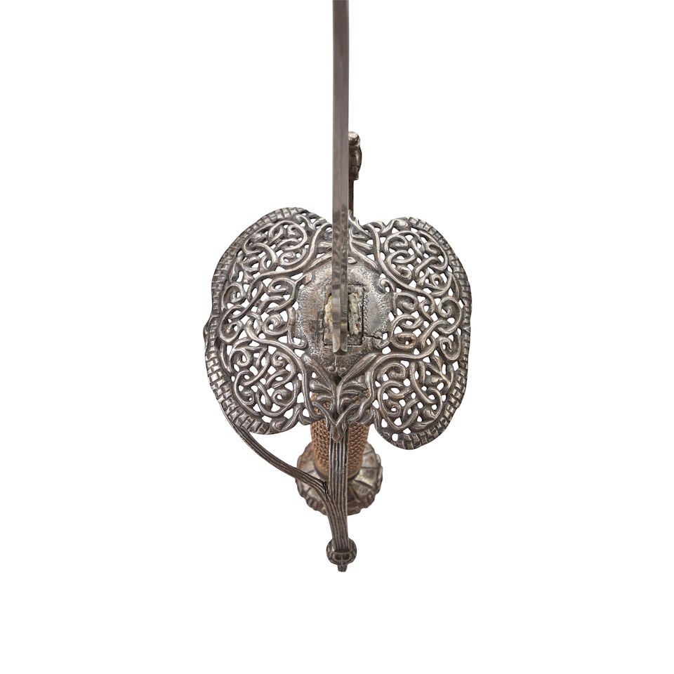 AN EARLY 18TH CENTURY IRON HILTED SMALL SWORD. - 2