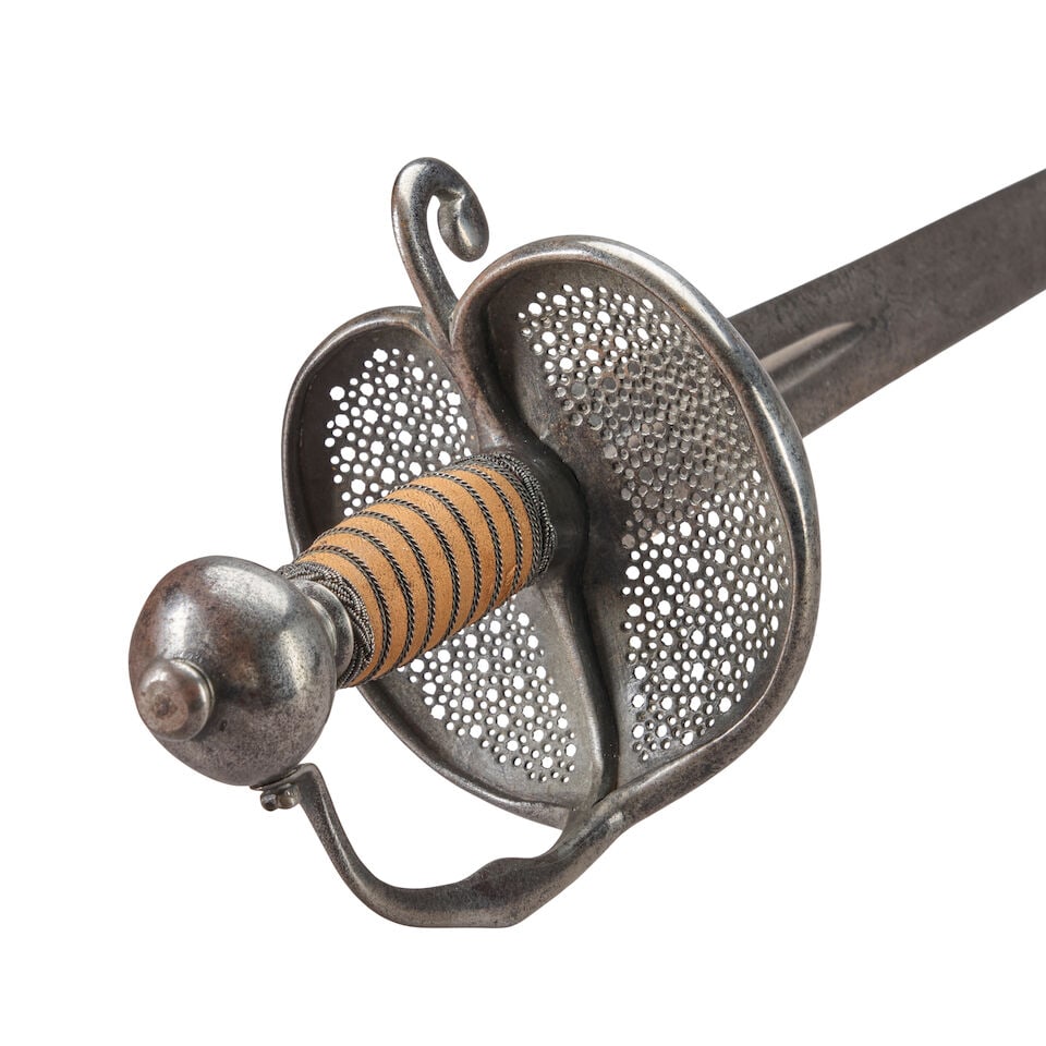 A MASSIVE 17TH CENTURY BROADSWORD. - 4