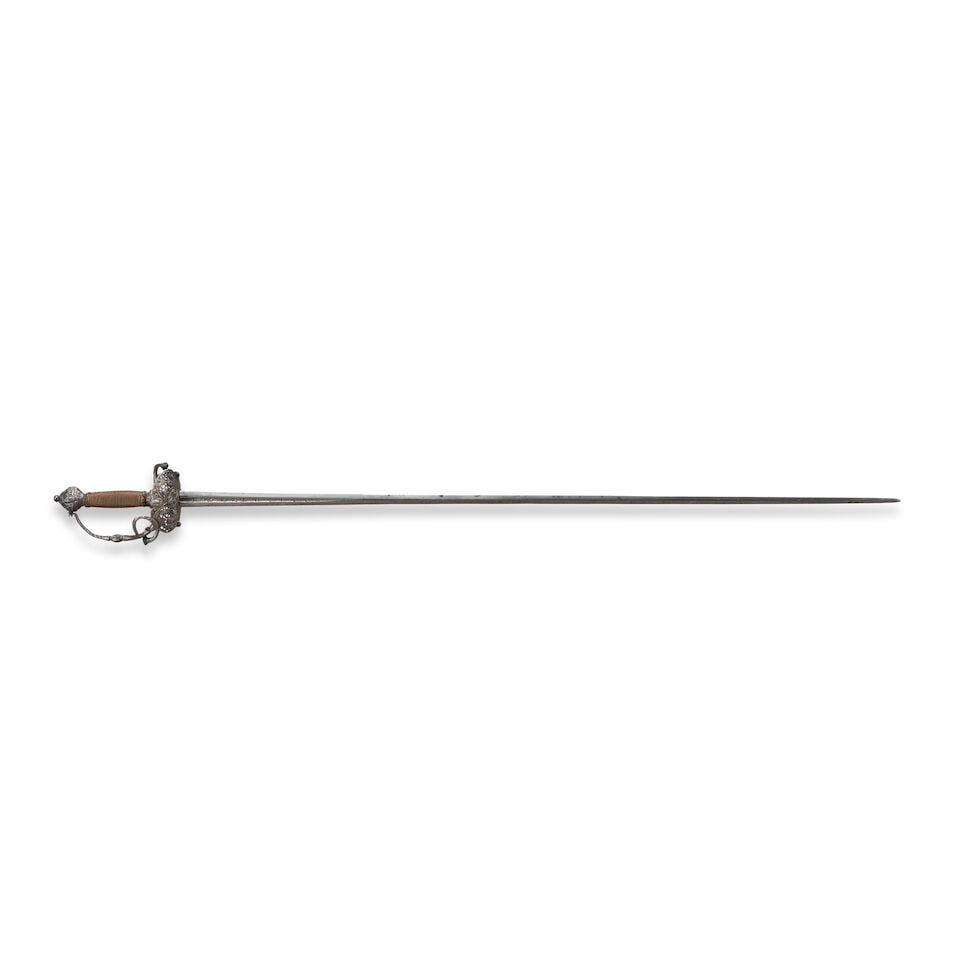 A 17TH CENTURY ENGLISH RAPIER. (1 of 3)