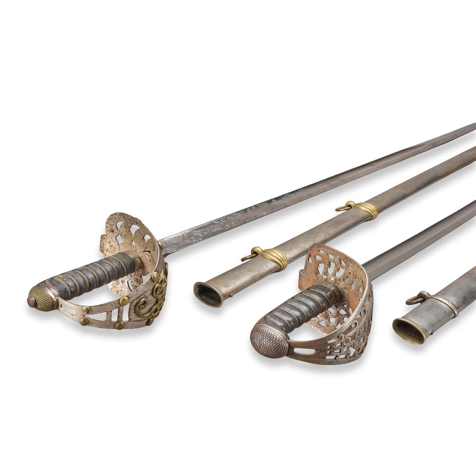 TWO BRITISH PATTERN 1834 HORSE GUARDS SWORDS. - 3