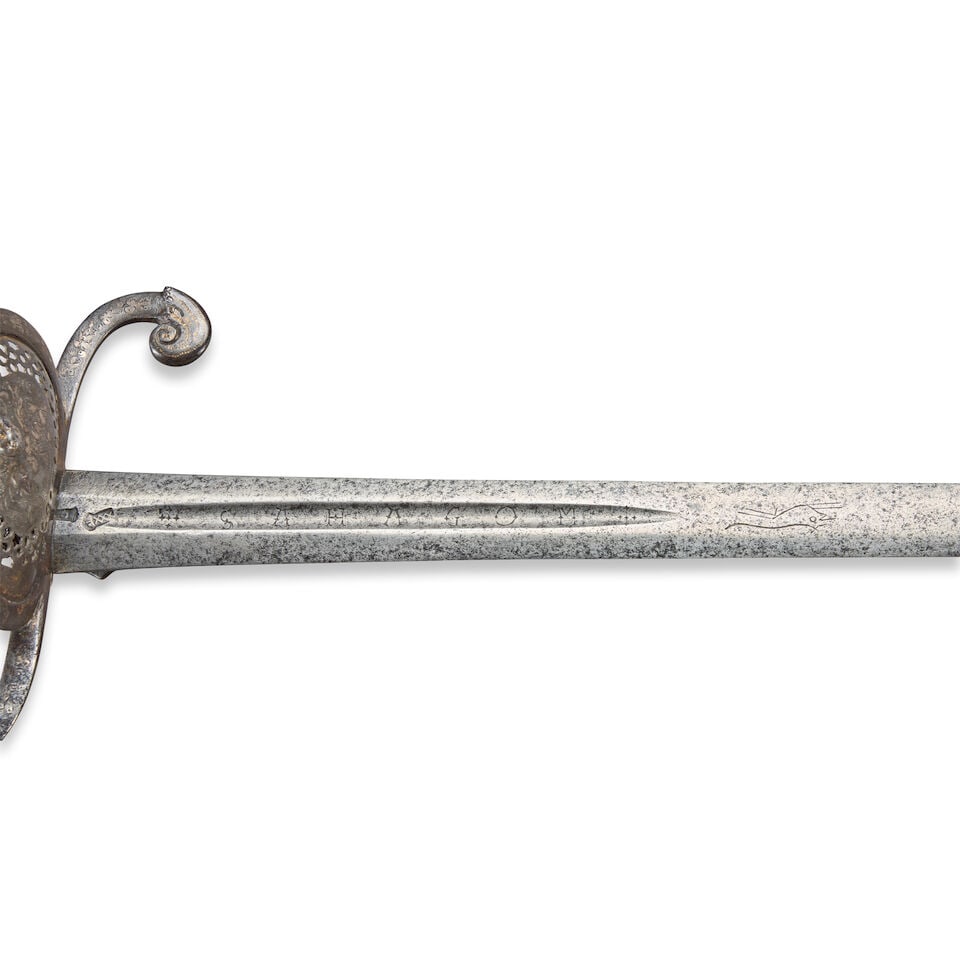 AN EARLY 16TH CENTURY GERMAN BROADSWORD. - 2
