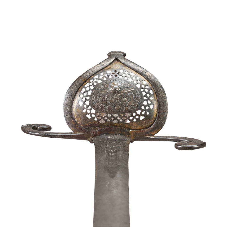 AN EARLY 16TH CENTURY GERMAN BROADSWORD. - 3