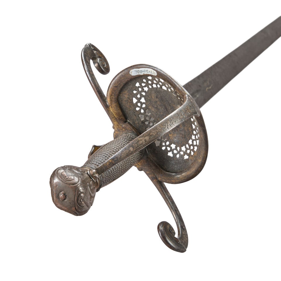 AN EARLY 16TH CENTURY GERMAN BROADSWORD. - 5