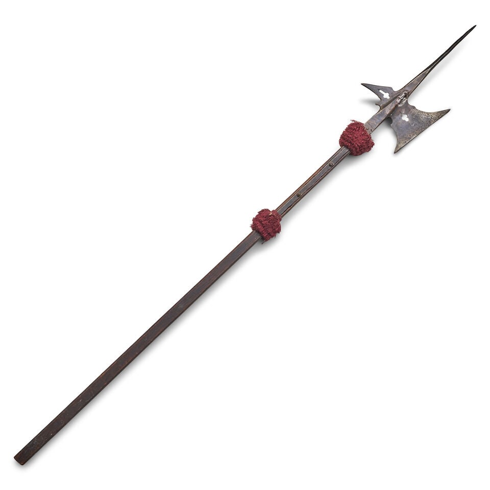 A 17TH CENTURY GERMANIC HALBERD ON A SHORTENED POLE. - 3