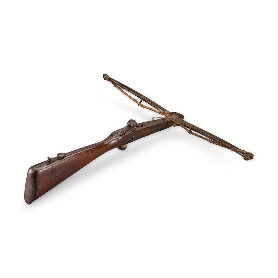 AN ENGLISH CROSSBOW SIGNED 'R. WILSON.' - 3