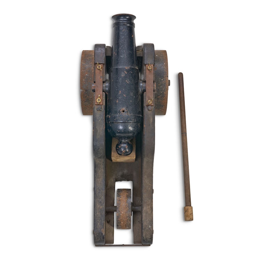A CAST IRON SWIVEL/BOAT/SIGNAL GUN AND WOOD CARRIAGE, - 2