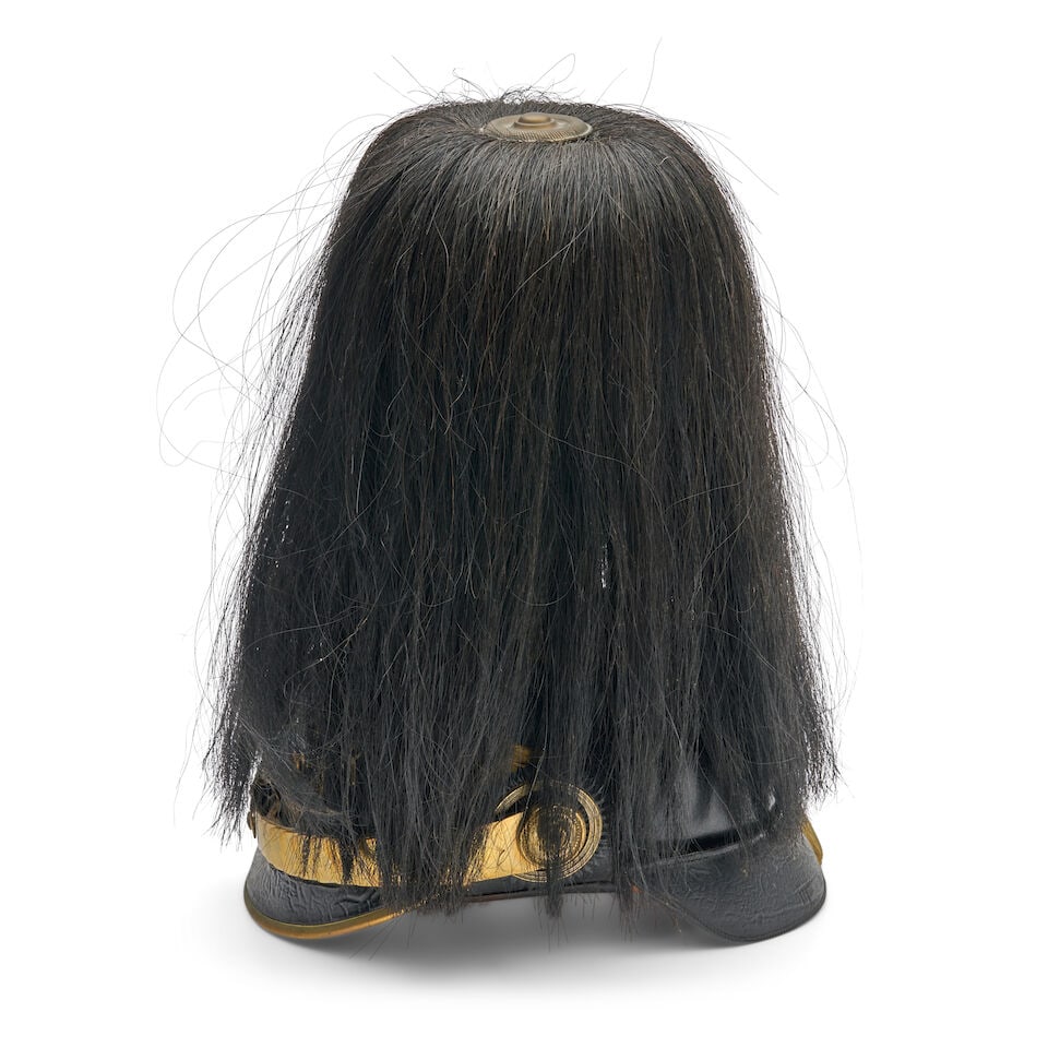 AN IMPERIAL GERMAN GUARDE OFFICER'S PICKELHAUBE HELMET WITH PARADE PLUME. - 6
