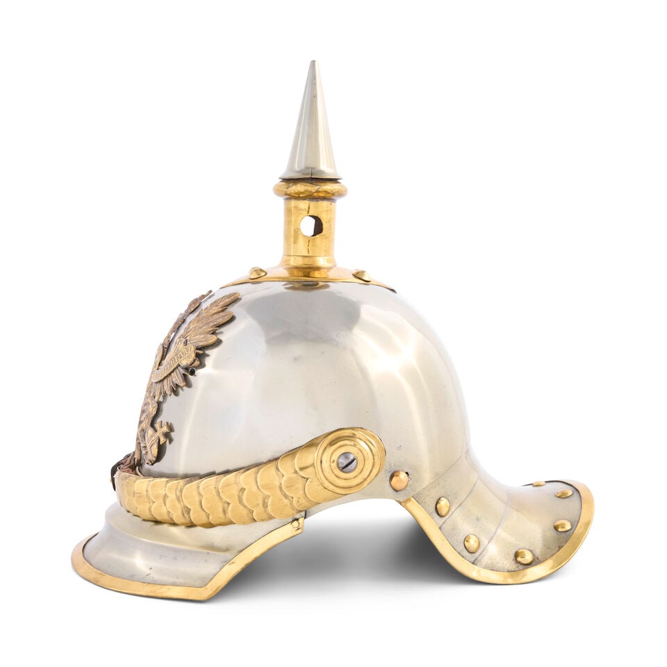 AN IMPERIAL GERMAN GUARDE OFFICER'S SPIKED HELMET AND A MID-19TH CENTURY IMPERIAL KURASSIER HELMET. - 3