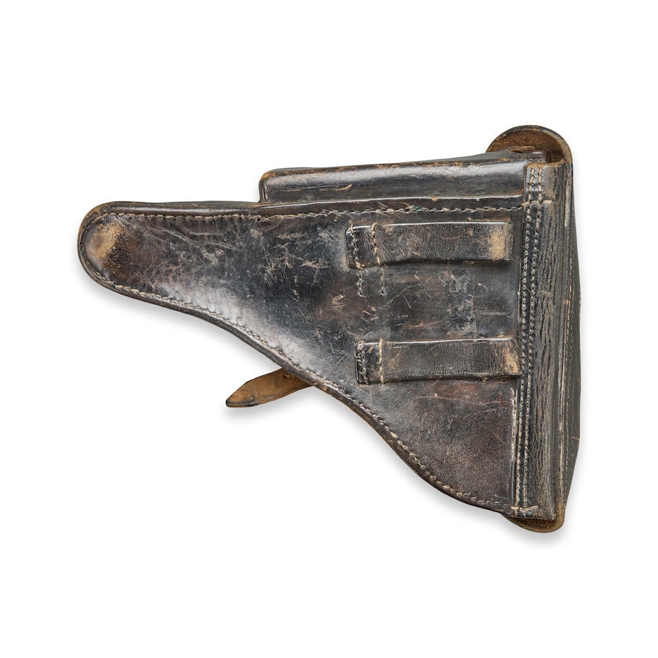 A WORLD WAR II MAUSER S/42 P.08 LUGER PISTOL AND HOLSTER, Curio or Relic firearm - 6