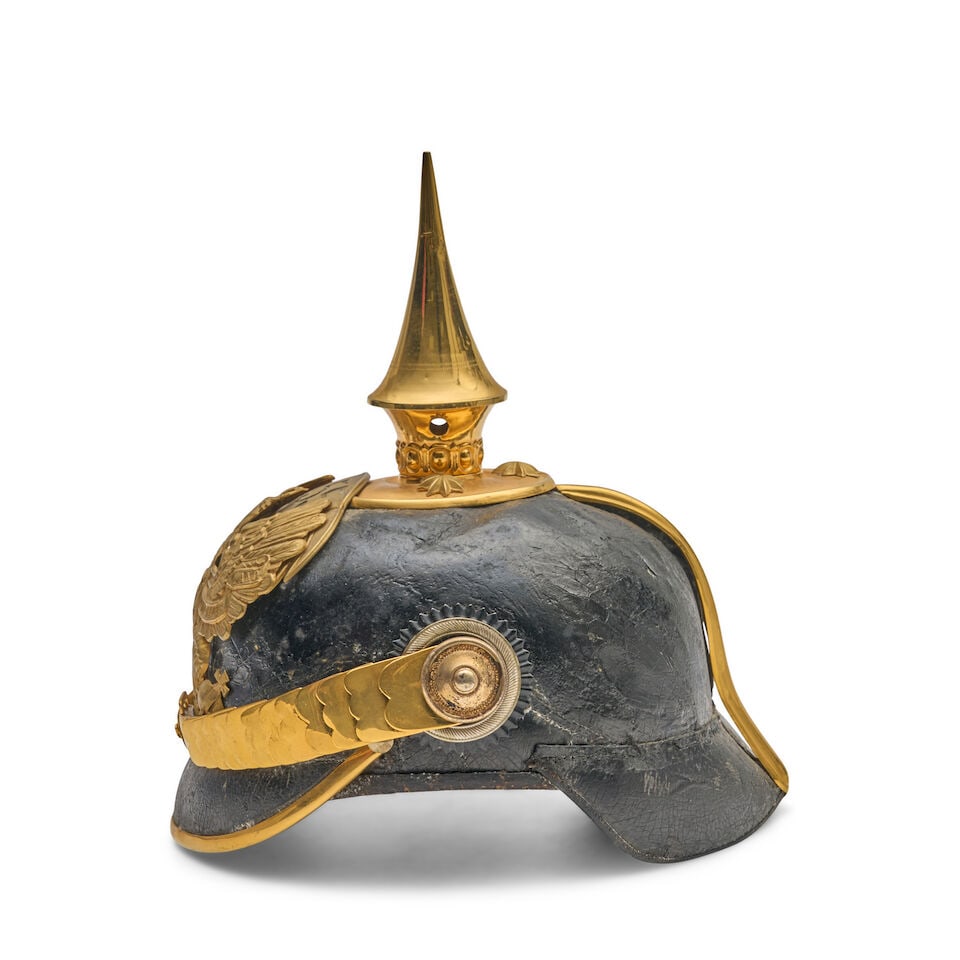 AN IMPERIAL GERMAN OFFICER'S PICKEHAUBE HELMET. - 5