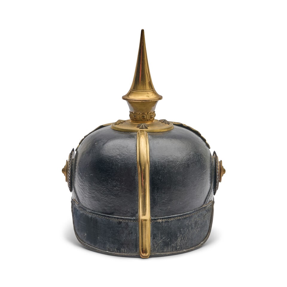 AN IMPERIAL GERMAN LANDWEHR OFFICER'S PIKELHAUBE HELMET. - 5